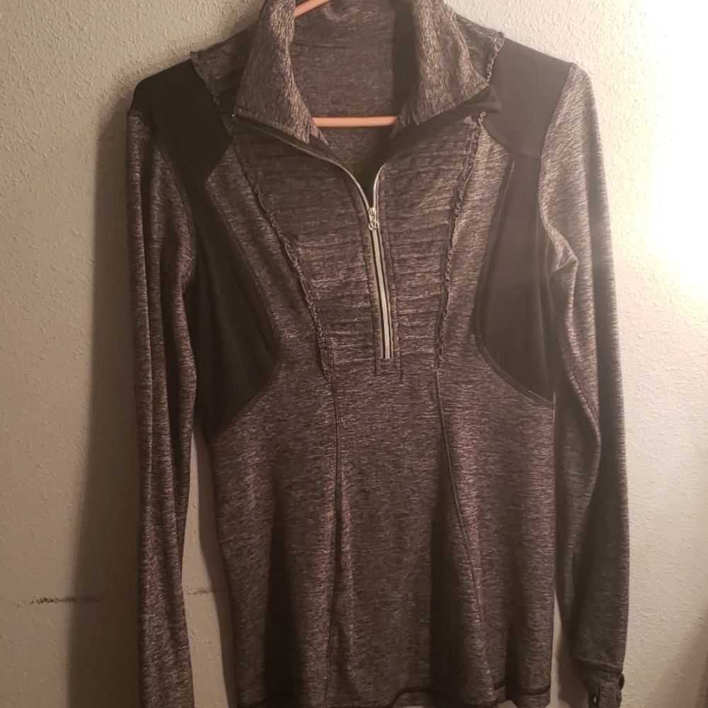 Lululemon long sleeve shirt